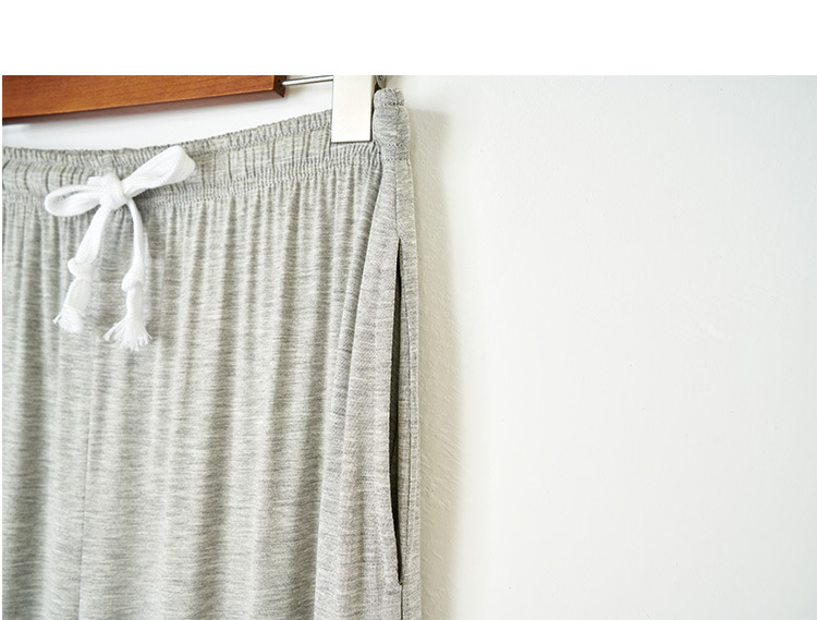 È possibile indossare pigiami da uomo semplici pantaloni a maniche lunghe con maniche a spalla in cotone e seta_voghion.com