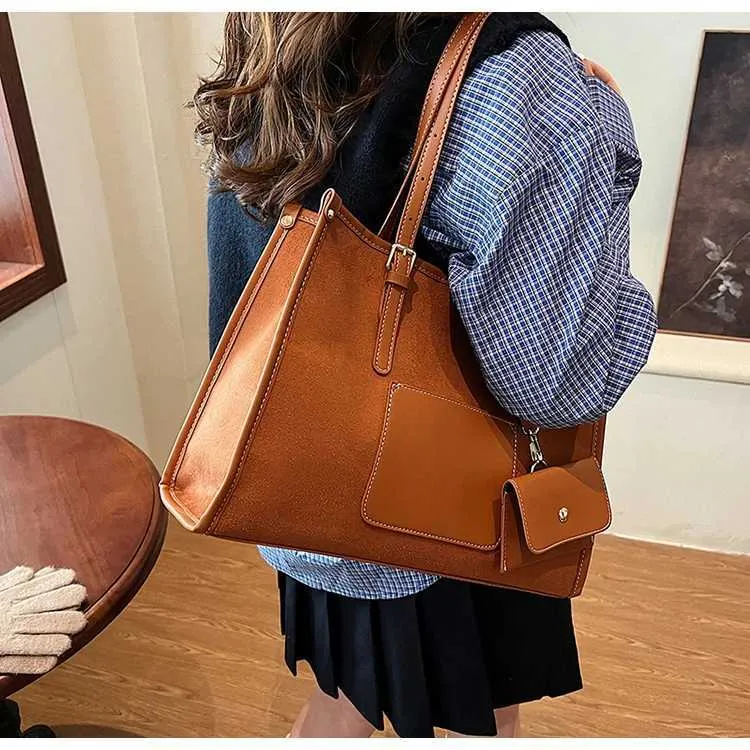 Women's Large Capacity Suede Shoulder Bag For Casual Commuting_voghion.com