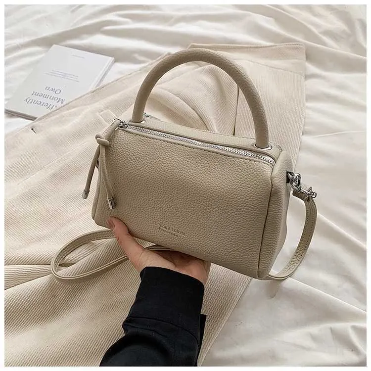 Textured Women Handbag Large Capacity Versatile Soft Shoulder Bag_voghion.com