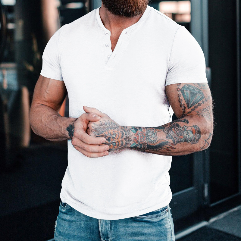 2023 Neues Sommer-T-Shirt für Herren, lässig, einfarbig, kurzärmelig, Rundhalsausschnitt, Pullover, Knopfleiste, Henley-Shirt_voghion.com