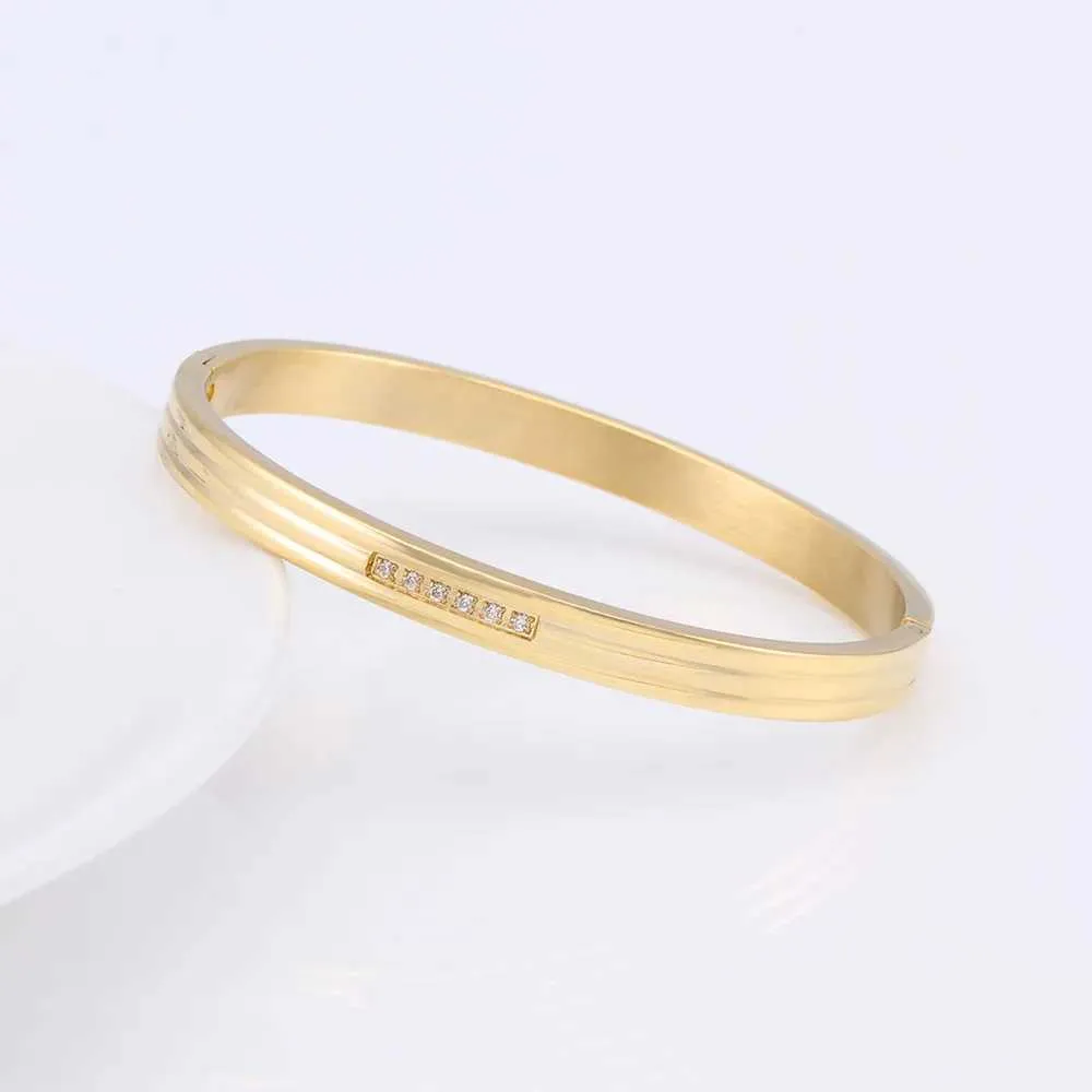 Braccialetti alla moda punk color oro per donne e uomini, braccialetti in acciaio inossidabile alla moda, accessori per gioielli bohémien_voghion.com