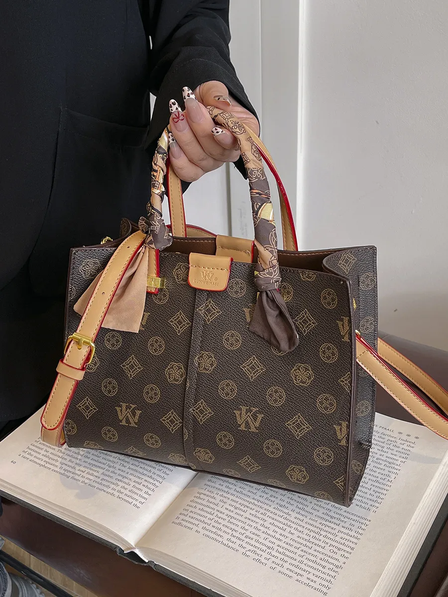 Axelremsväska för kvinnor klassisk designer handväska_voghion.com
