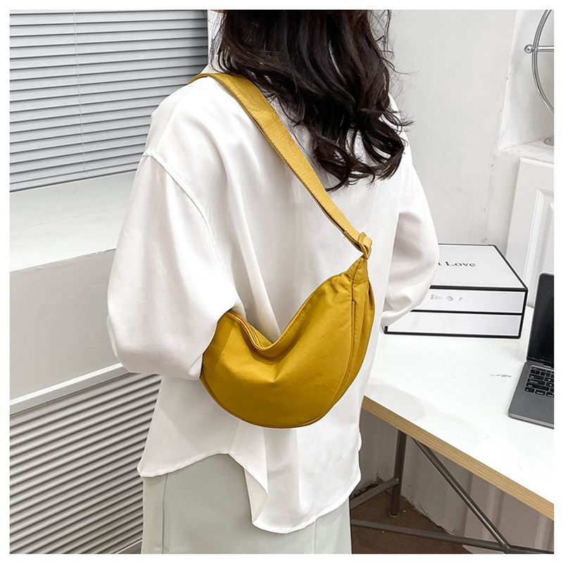 Borsa casual in nylongewebe Mode 2024 Neue Schulter Crossbody Knödel Tasche_voghion.com