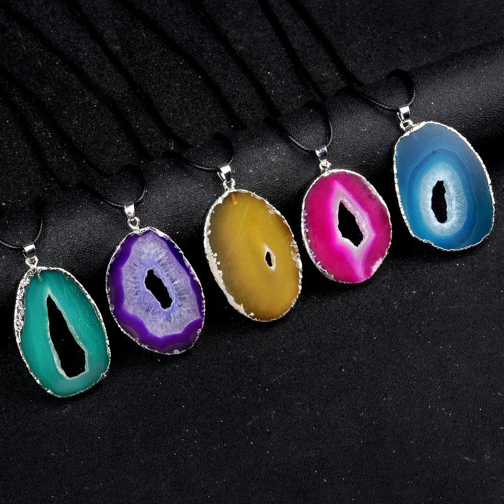 Collana con ciondolo in pietra semipreziosa naturale di forma irregolare, agata verde viola, creazione di gioielli fai da te, orecchini_voghion.com