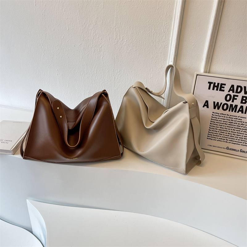 LEFTSIDE – sac à bandoulière en cuir pour femmes, grande capacité, tendance, sacs à main simples de styliste, 2023_voghion.com