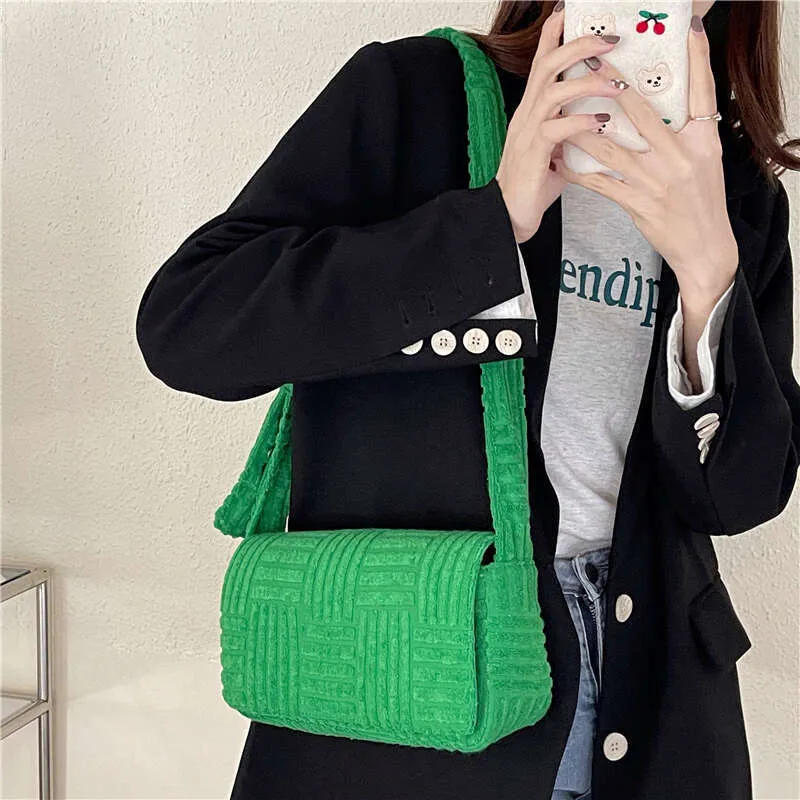 Grüne Handtuch Stoff Handtaschen und Geldbörse Designer Crossbody Mode Kissen Taschen für Frauen Schulter Tasche Damen Tote Clutch_voghion.com