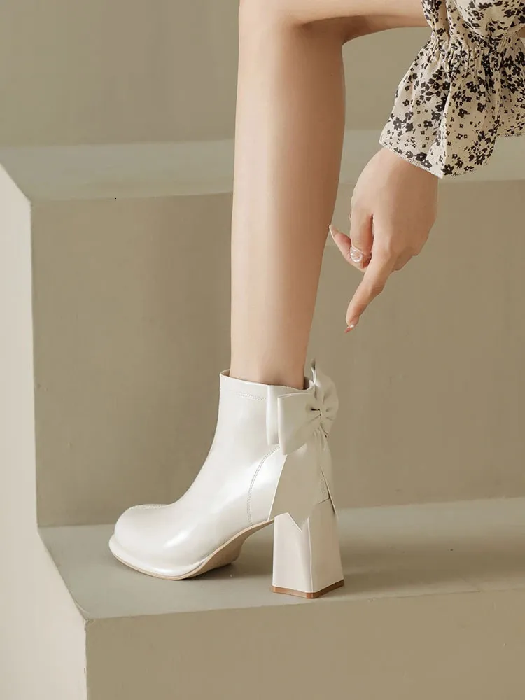 Platformas augstpapēžu zābaki sievietēm Atpakaļ tauriņš Plānas Īsas Zeķes Botas Rudens Ziemas Sieviešu ikdienas Punk Party Kurpes_voghion.com