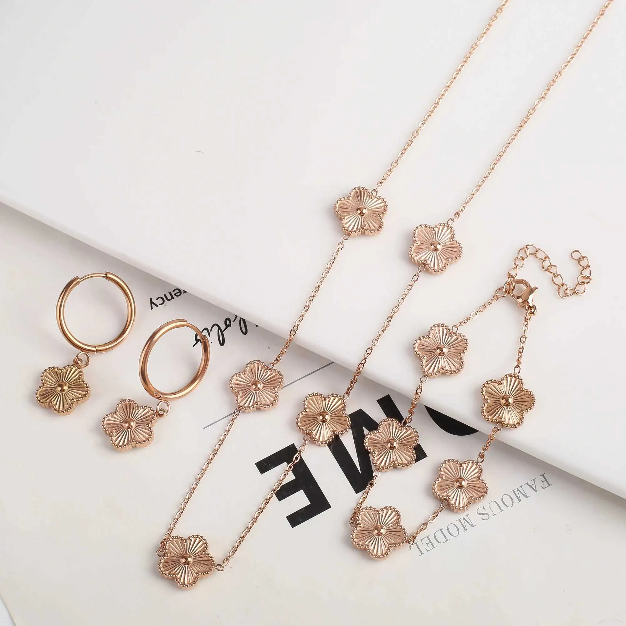 Wedding Jewelry Sets Rose Gold Plated Shiny Metal Plant Five Leaf Flower Plum Blossom Set For Women Stainless Steel High_voghion.com