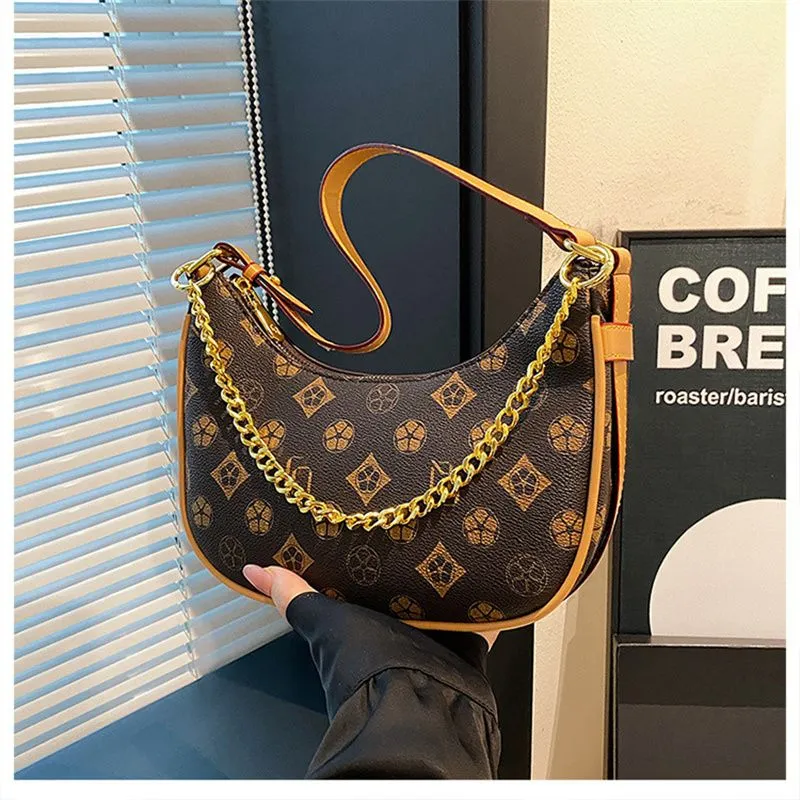 Free Shipping 2025 New Designer Fashionable Commuting Tote Premium Texture Printed Single Shoulder Diagonal Cross Armpit_voghion.com