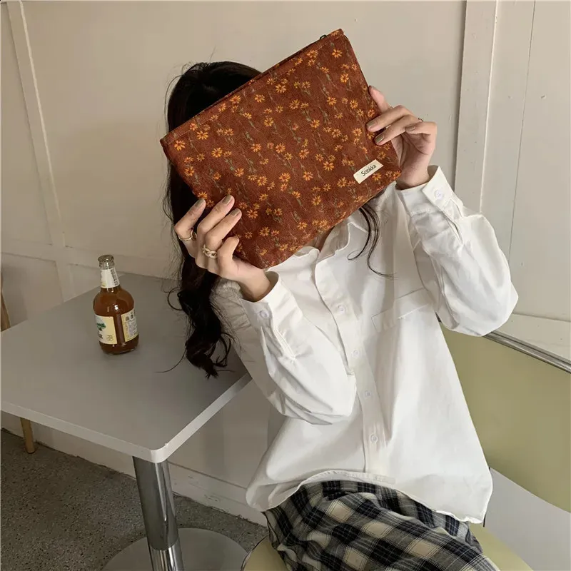 Trousse de toilette en toile imprimée rétro tendance, grande capacité, pour femmes, trousse de voyage pour cosmétiques, sacs de rangement pour maquillage 240815_voghion.com