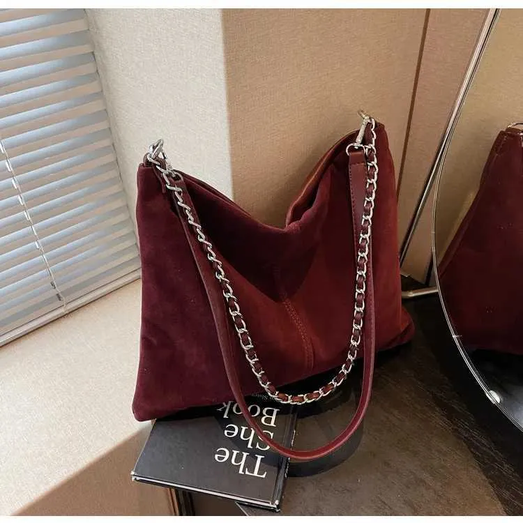 Stylish Women's Suede Shoulder Bag Large Capacity Leather Handbag_voghion.com