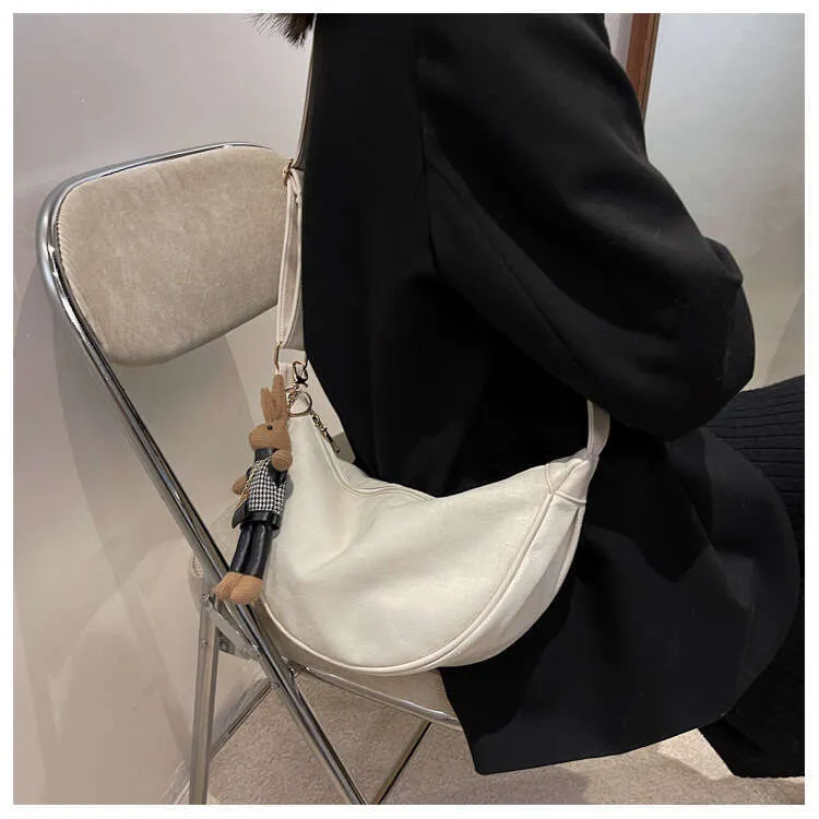 Borsa a spalla e borsa hobo in tweed effetto satinato_voghion.com