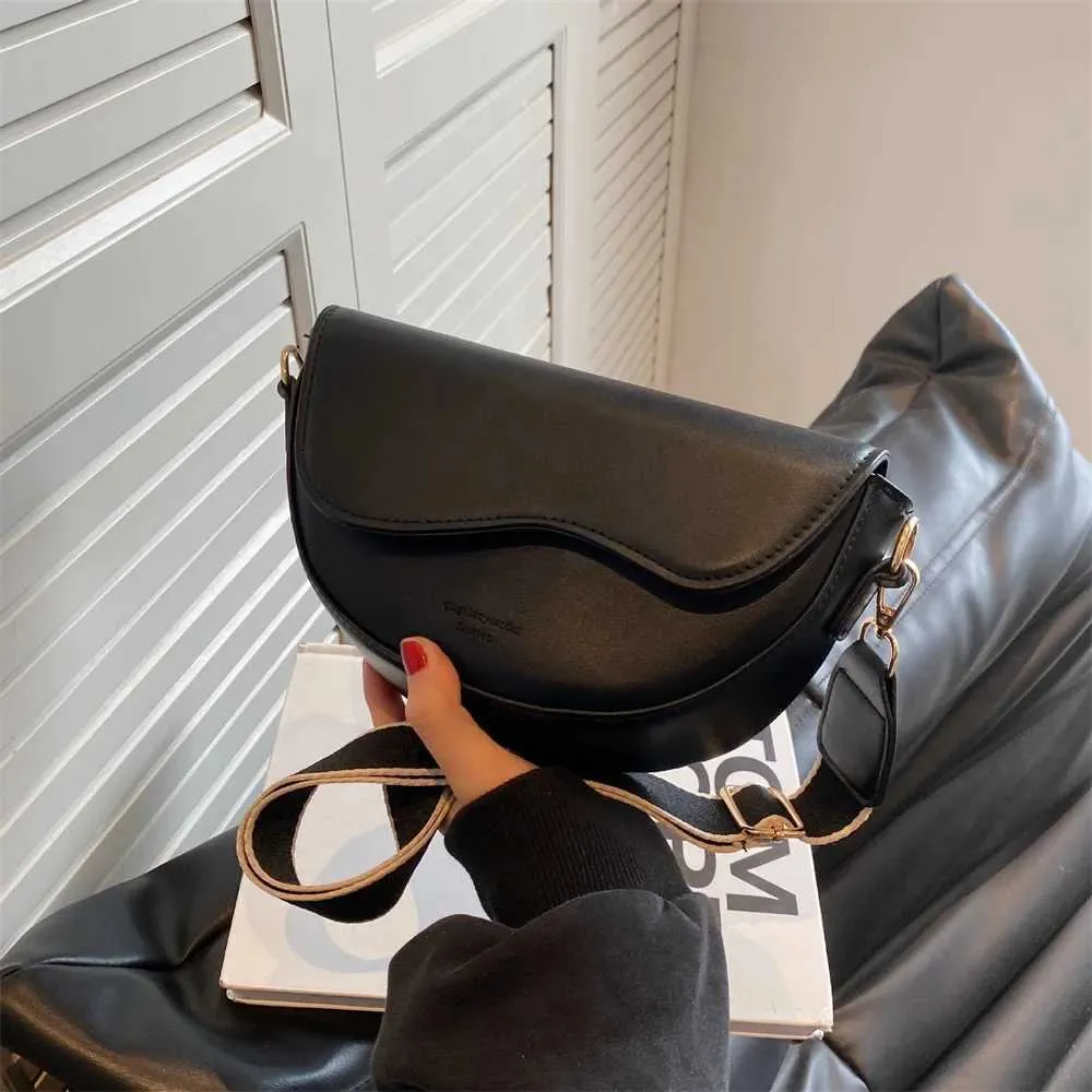 Women's Crossbody Bag With Stylish Red Strap Shoulder Bag Elegant_voghion.com
