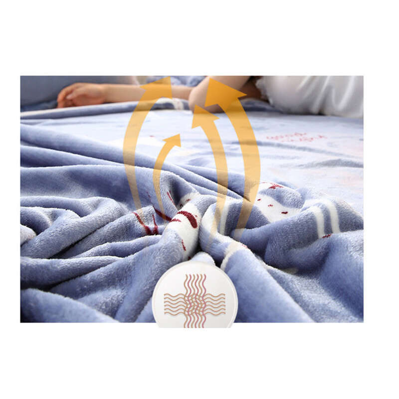 Children's Blanket, Lunch Break Thickened Coral Velvet Gift Blanket_voghion.com