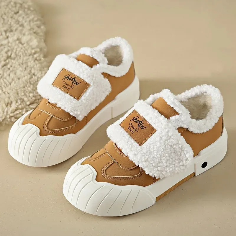 Plush Women's Board 2024 Winter Korean Edition Warm Student Cotton Lightweight Comfortable Sports Casual Shoes E6af_voghion.com
