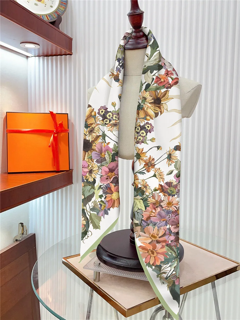 Twill Seidenschal 90CM Haar Quadratische Tücher Tasche Gürtel Bandanas Tops Dame Dekoration Foulard Femme 90cm Frühling Zubehör_voghion.com