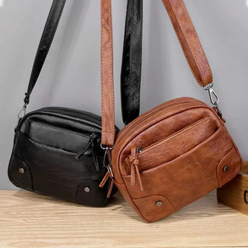 Women’s Leather Crossbody Bag With Three Layers And Multi Pockets_voghion.com